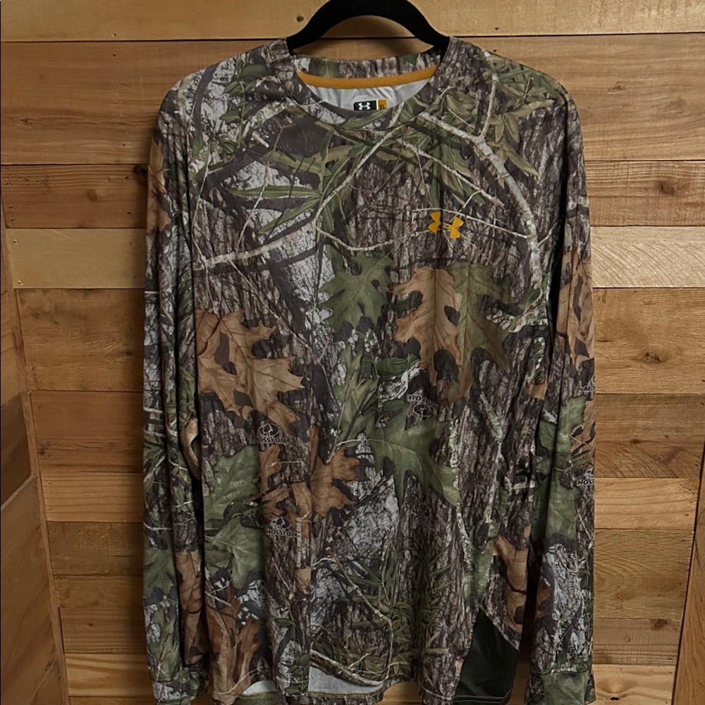Under Armour Men's Woodland Camo Long Sleeve Tee